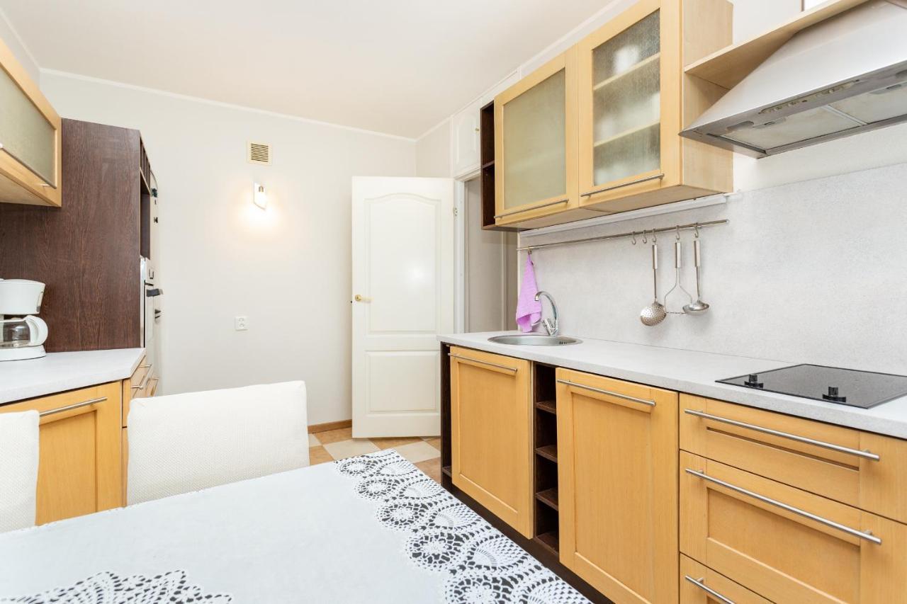 3 Room Central Apartmend 90M2 Parking For One Car Fifth Floor And The Building Does Not Have An Elevator Tallinn Exterior foto