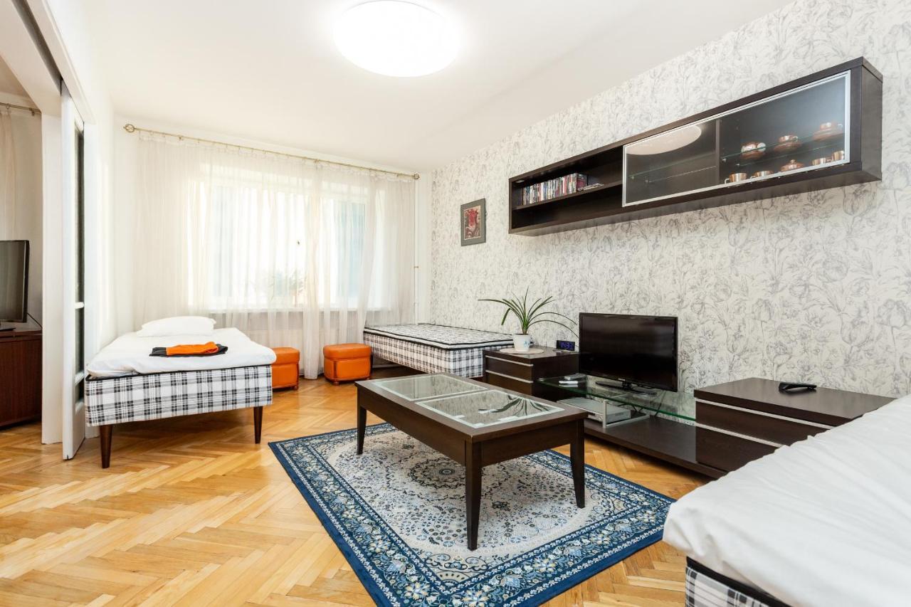 3 Room Central Apartmend 90M2 Parking For One Car Fifth Floor And The Building Does Not Have An Elevator Tallinn Exterior foto