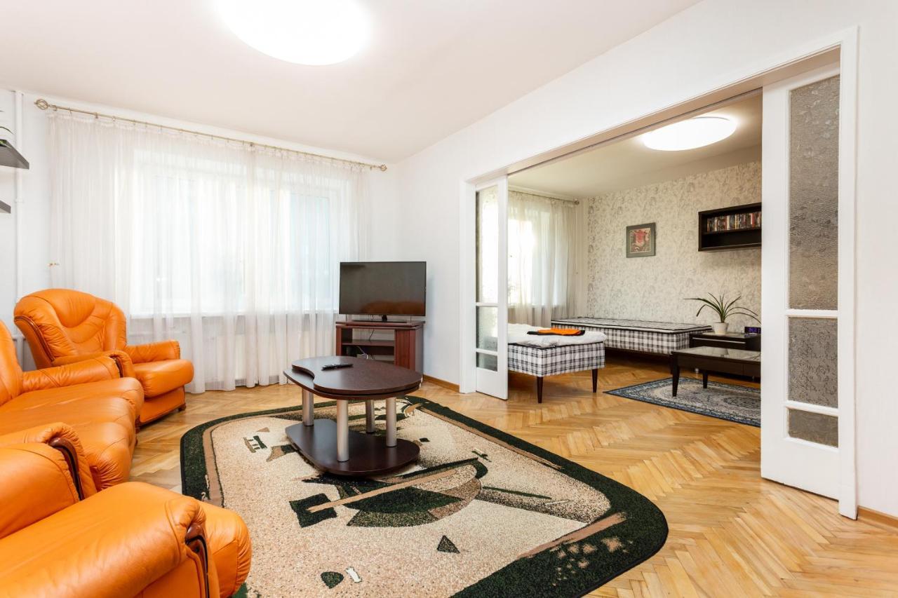 3 Room Central Apartmend 90M2 Parking For One Car Fifth Floor And The Building Does Not Have An Elevator Tallinn Exterior foto
